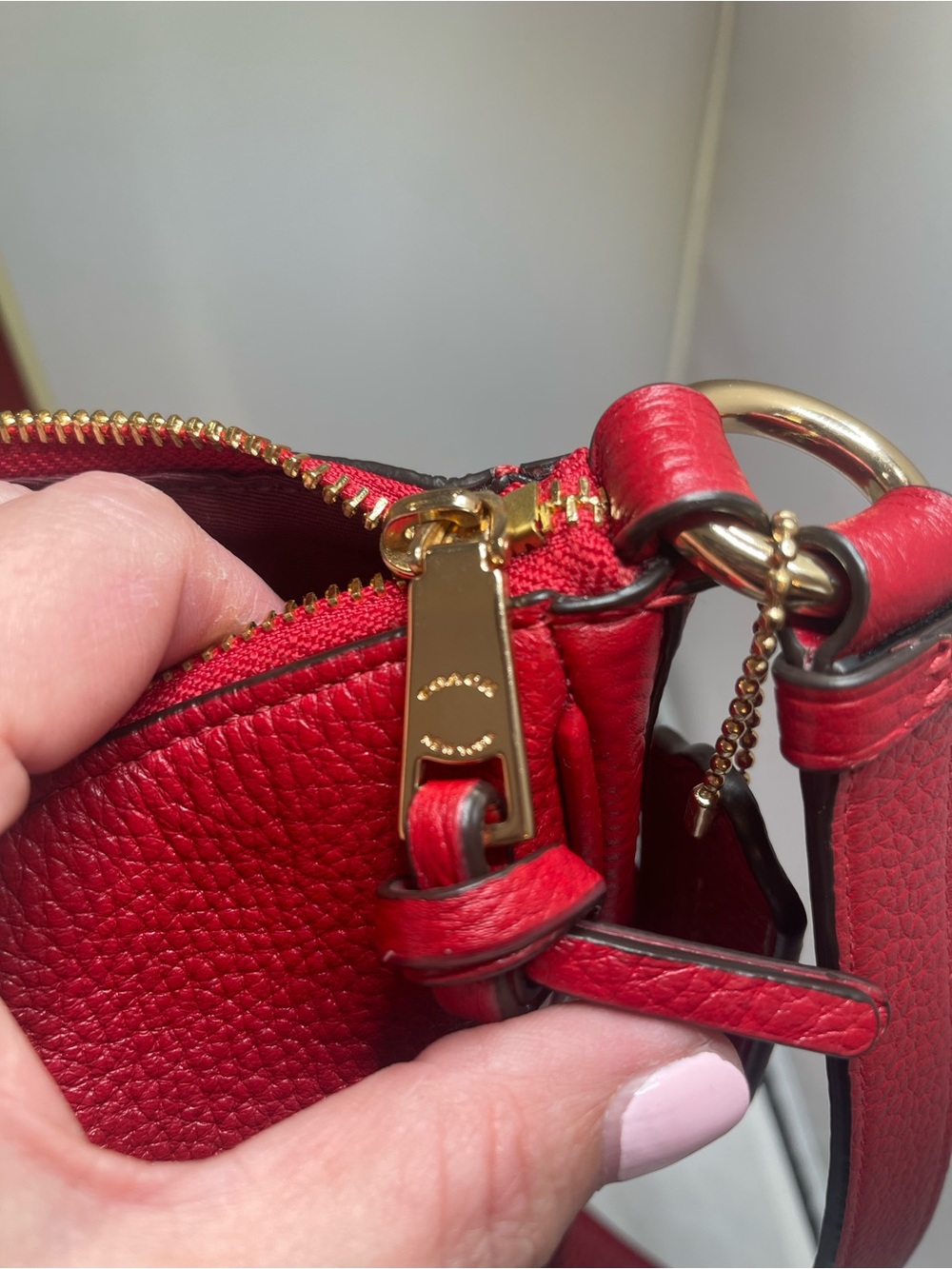 Coach Ellie File Bag in Red Pebbled Leather (C1648) - Picture 6 of 9